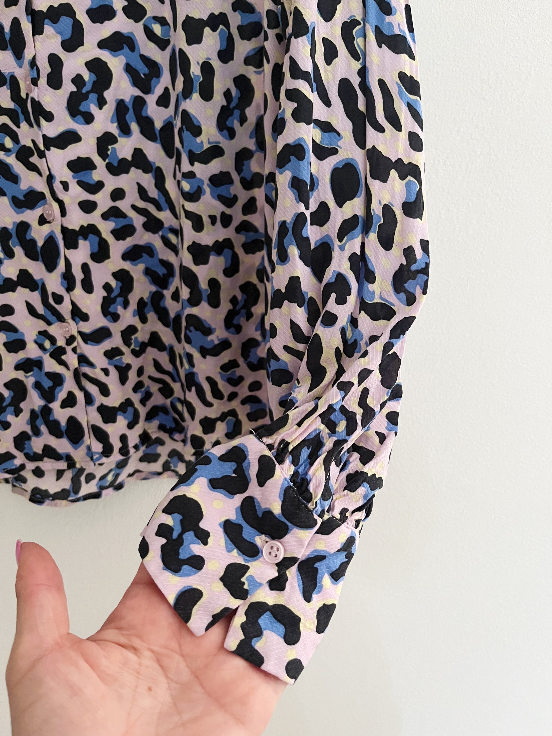 Levete Room leopard bluse