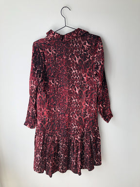reclaimed vintage kjole med leopard print