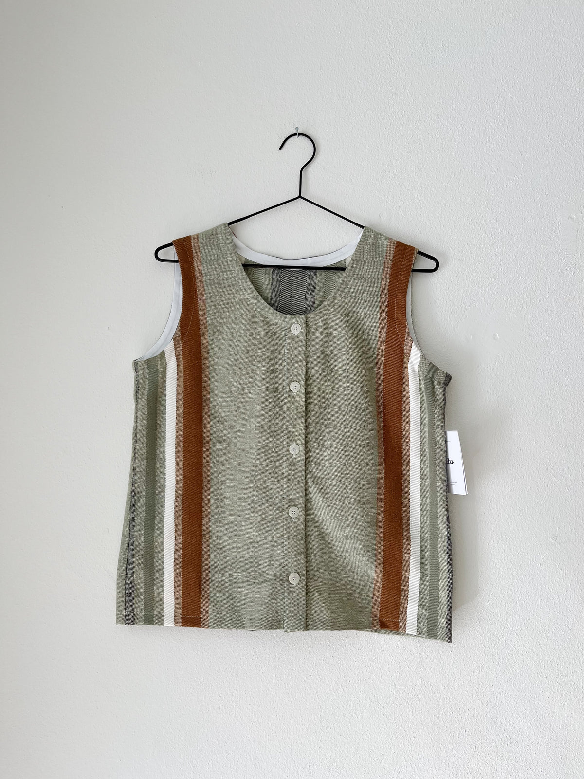 Upcycled stribet top