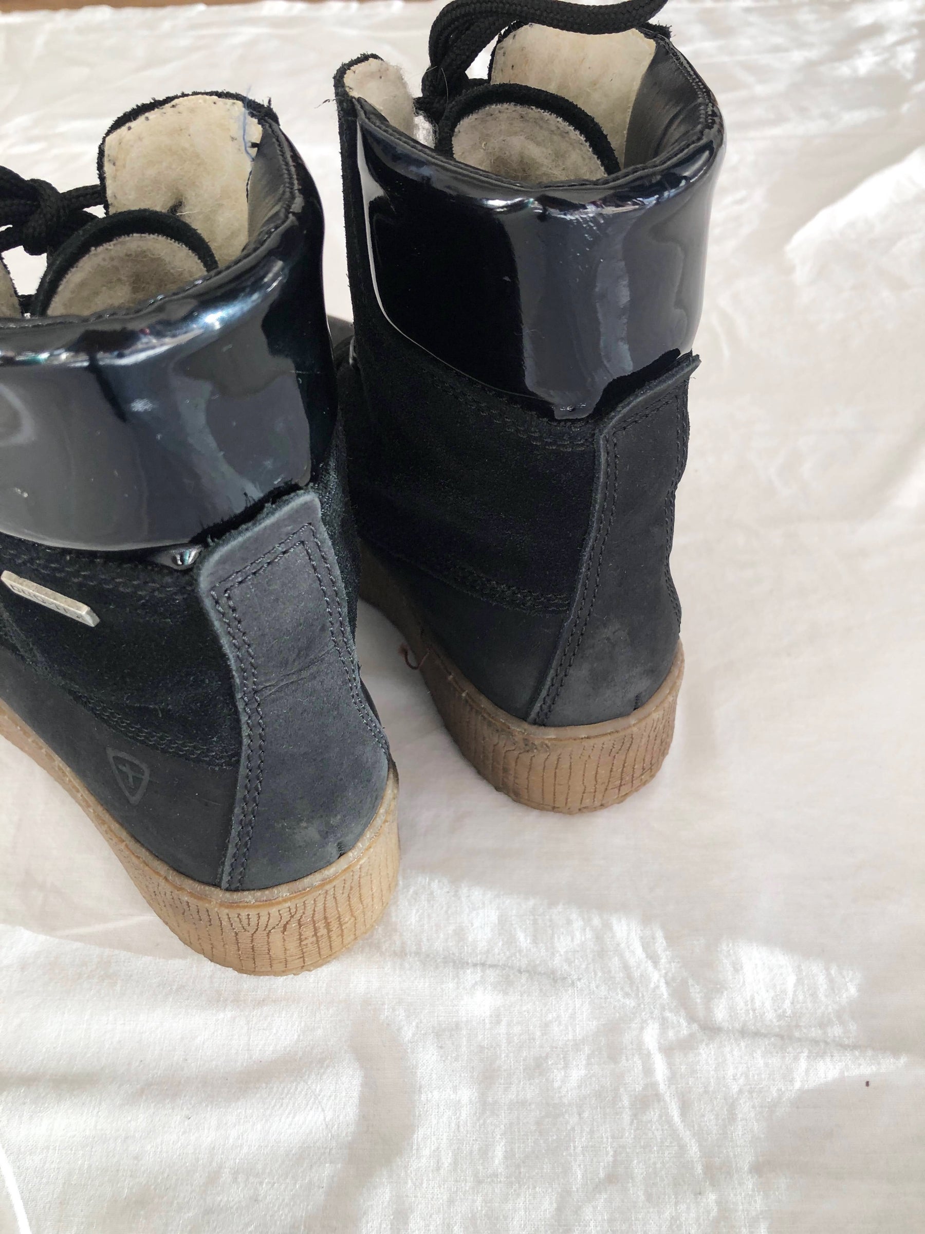 Tamaris vinterstøvler // Secondhand sko & online. T.S.W