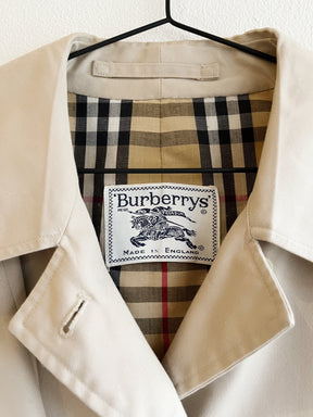 Vintage Burberrys trenchcoat
